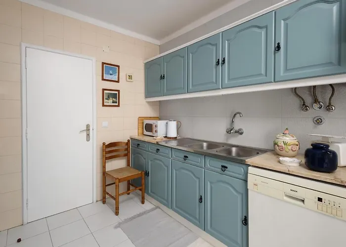 Cister House Apartamento *